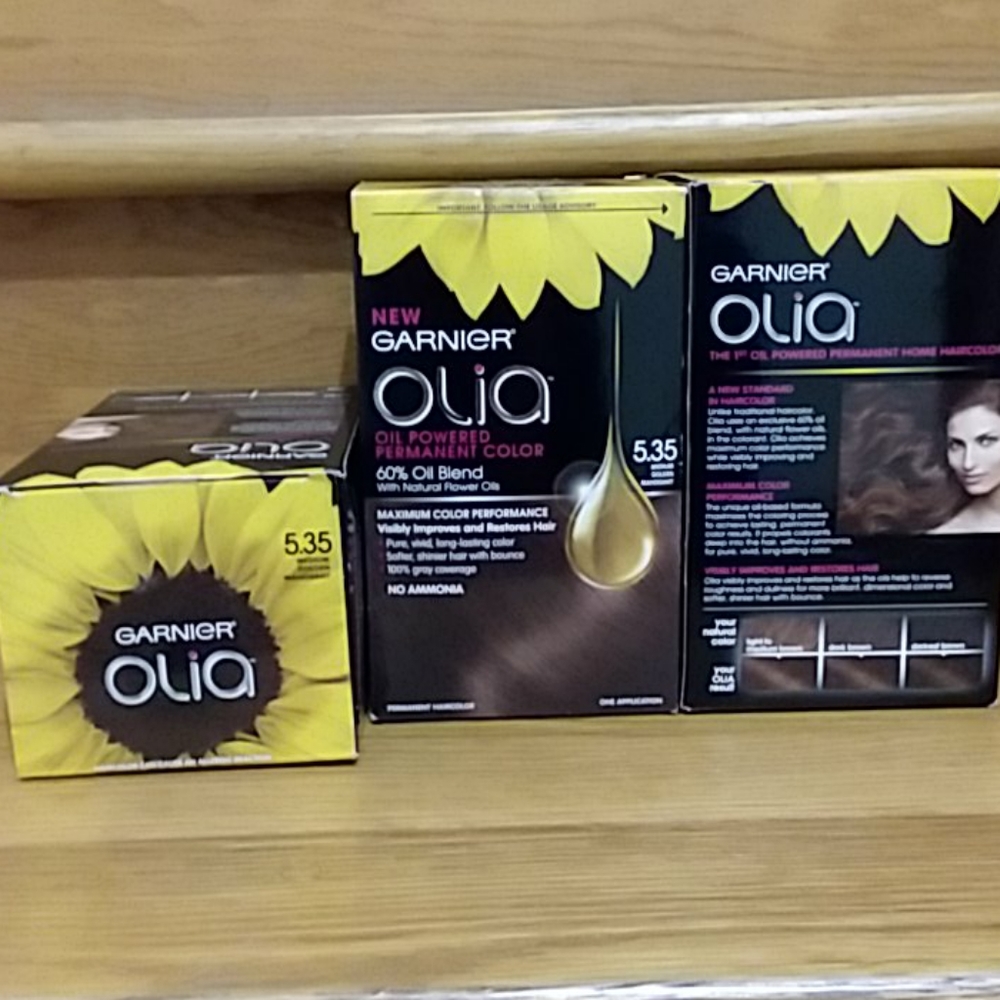 Olia Hair Color medium golden mahogany